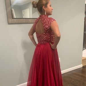 Meet your Posher, Rosalva